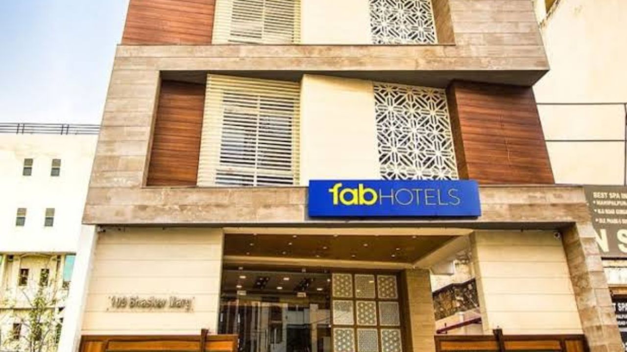 FabHotels